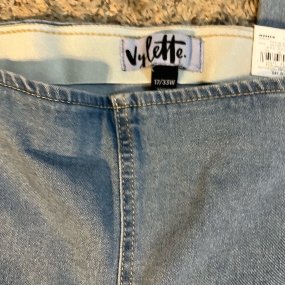 Vylette Pull on Flare Jeans Midrise Waist Size 33” NWTi - Picture 2 of 12